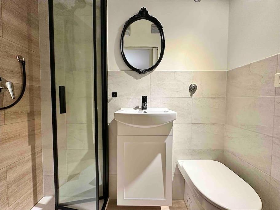 Warm Retreat In The Heart Of Florence Cls Station Apartment Luaran gambar